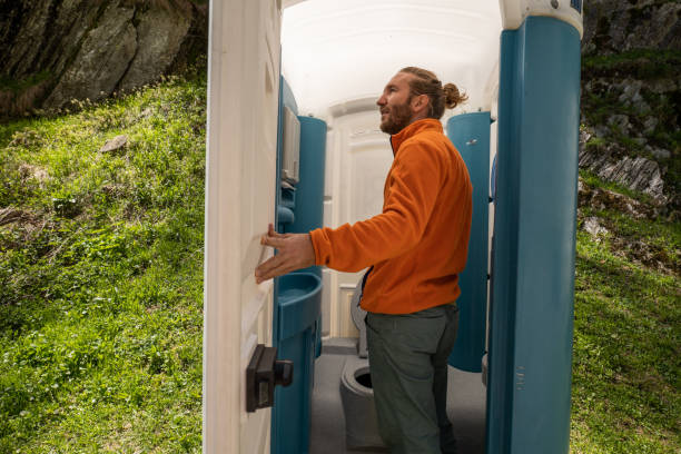 Portable Toilet Options We Offer in Briarcliff Manor, NY
